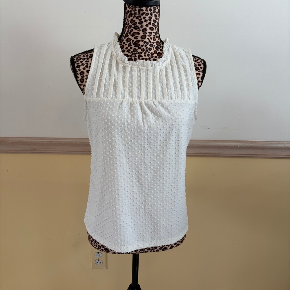 J.Crew Womens White Swiss Dot Pintuck Ruffle Neck Sleeveless Blouse‎ Top Size M